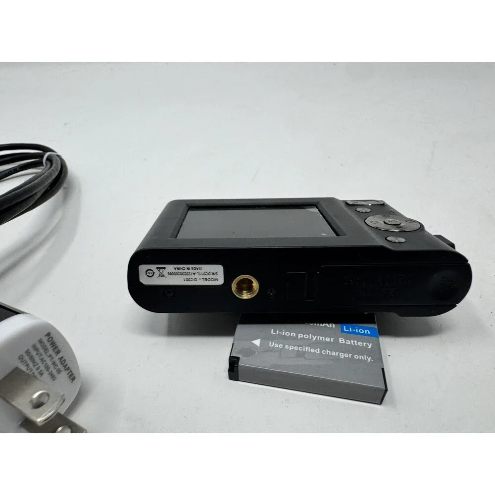 Unbranded Digital Camera W/ Charger and Battery - Black